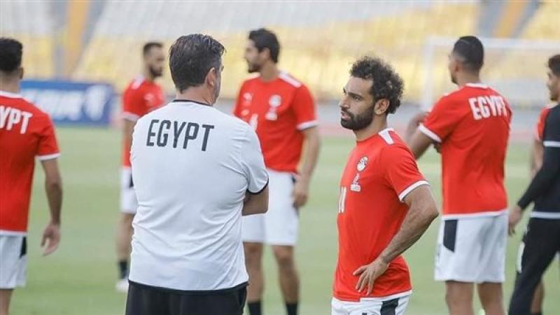 البرتغالي روي فيتوريا ومحمد صلاح