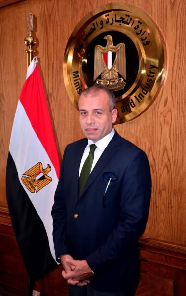 يحيى الواثق بالله رئيس جهاز التمثيل التجاري المصري