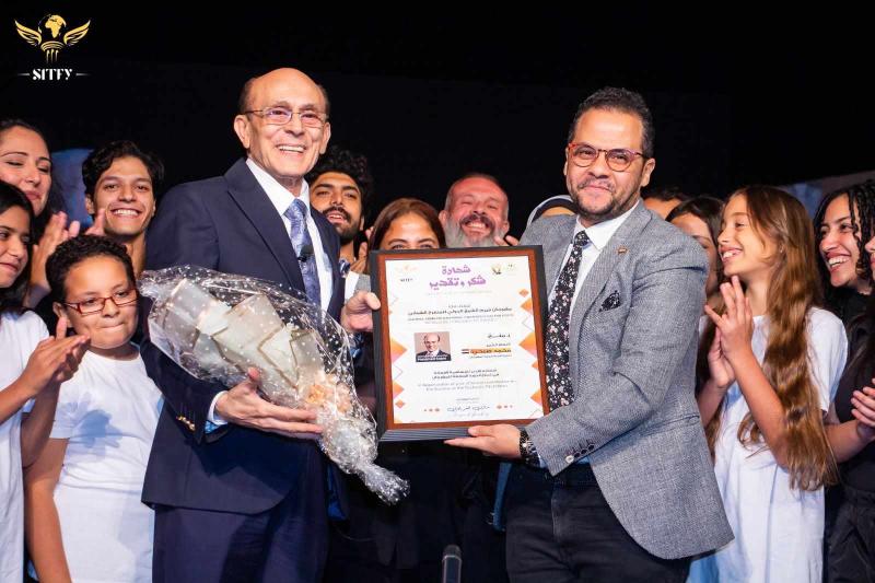 مازن الغرباوي يوجه الشكر للنجم محمد صبحى علي رئاسته للجنة العليا للمهرجان