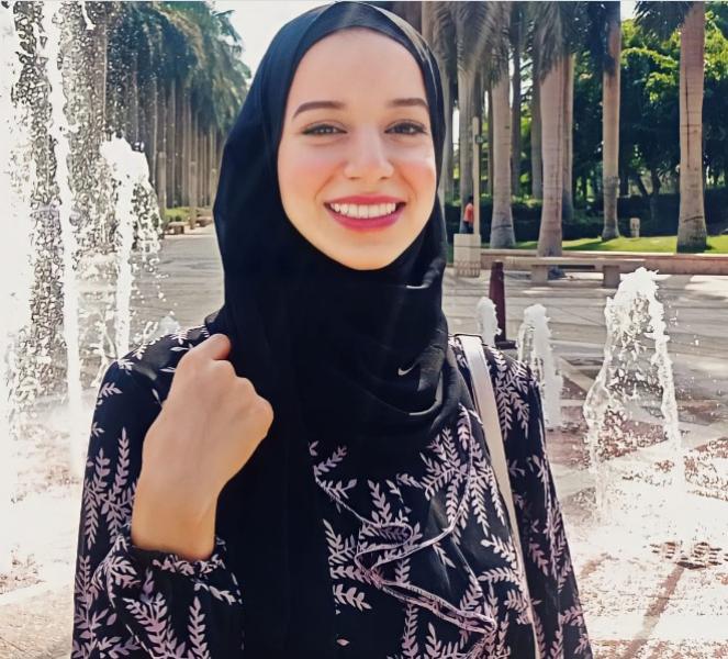  دينا أحمد
