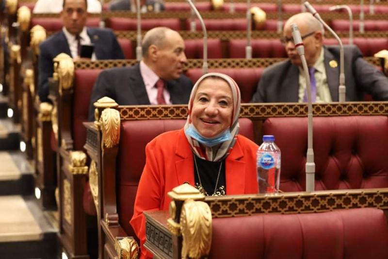 حياة خطاب