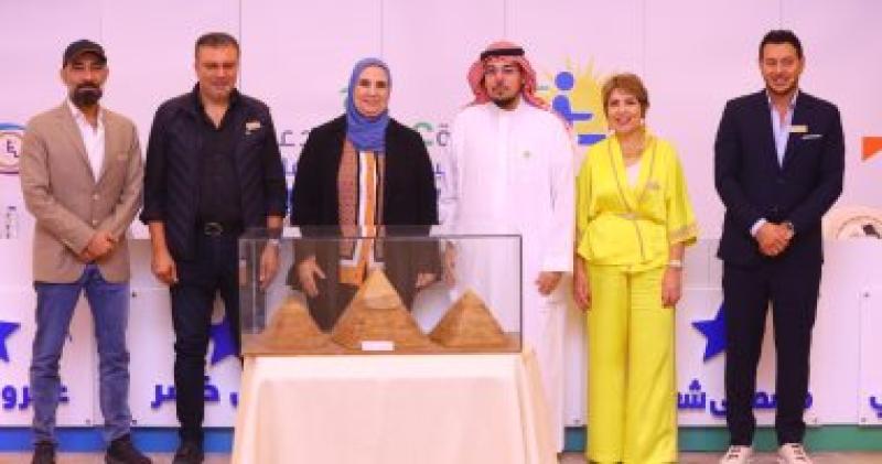 لجنة التقييم للمشاركين في مسابقة لدعم المبدعين من ذوي الإعاقة