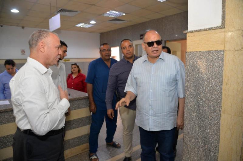 محافظ أسيوط 