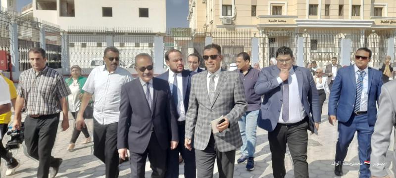 محافظ الإسماعيلية اللواء أركان حرب شريف فهمي بشارة خلال افتتاح وحدة طب أسرة الشيخ زايد