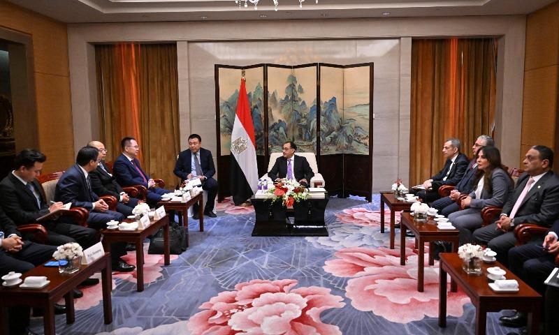 رئيس الوزراء يلتقي رئيس شركة تيدا