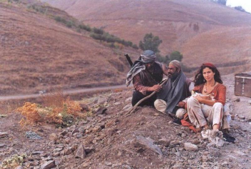 فيلم باب الشمس