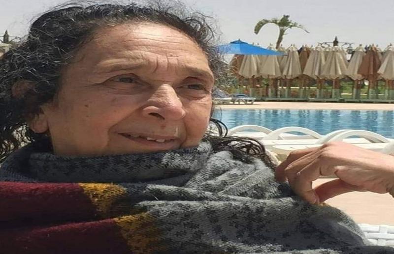 الفنانة والناقدة السينمائية سهام عبد السلام