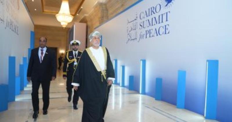 السلطان هيثم بن طارق