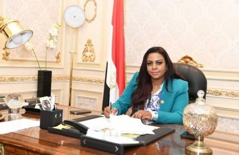 عضو إفريقية النواب