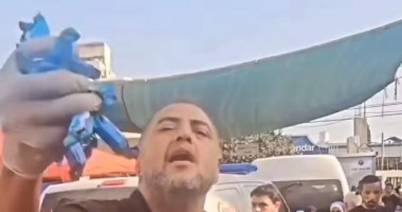 أب فلسطيني