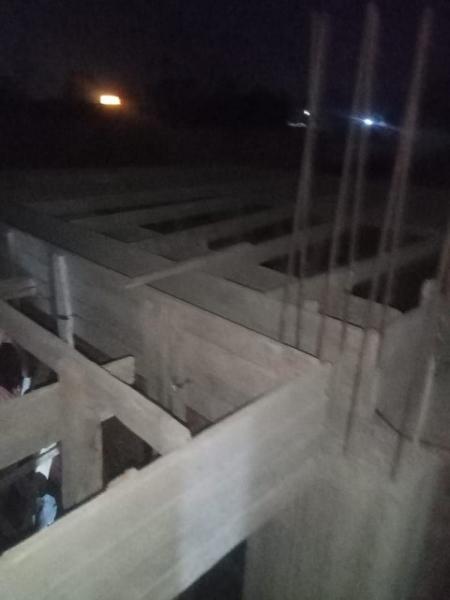 جانب من المبانى المزالة 