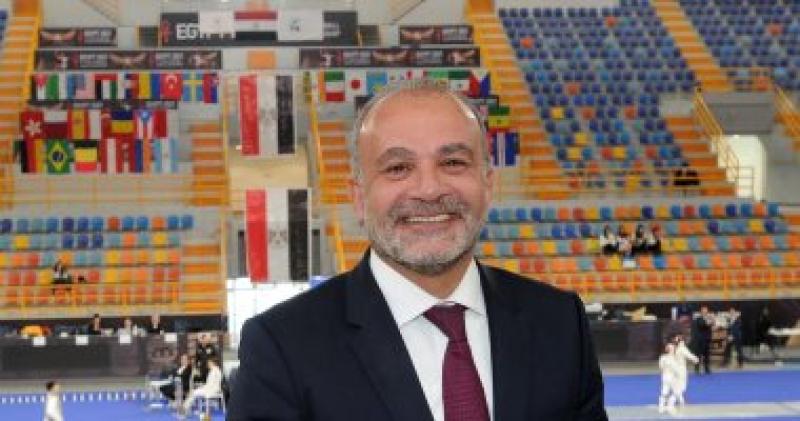 عبد المنعم الحسينى