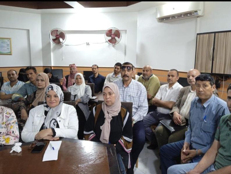 جلنب من الحضور