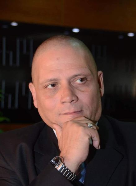 الكاتب الصحفي هشام جاد 
