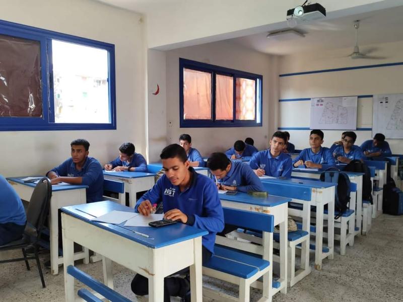 ا لمدارس التكنولوجيا التطبيقية