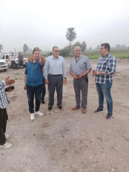 المحافظ بالموقع 