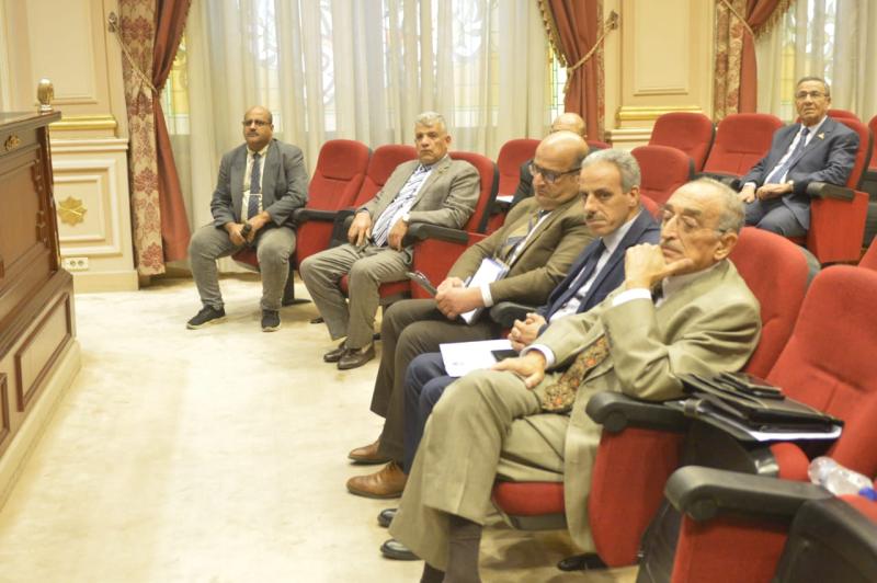 جانب من الاجتماع 