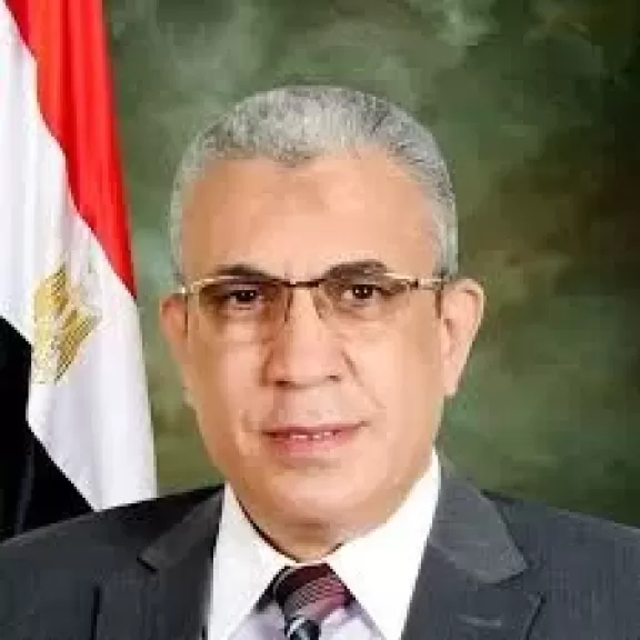  النائب عادل عبد الفضيل