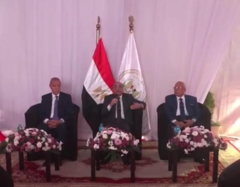 جانب من الافتتاح 