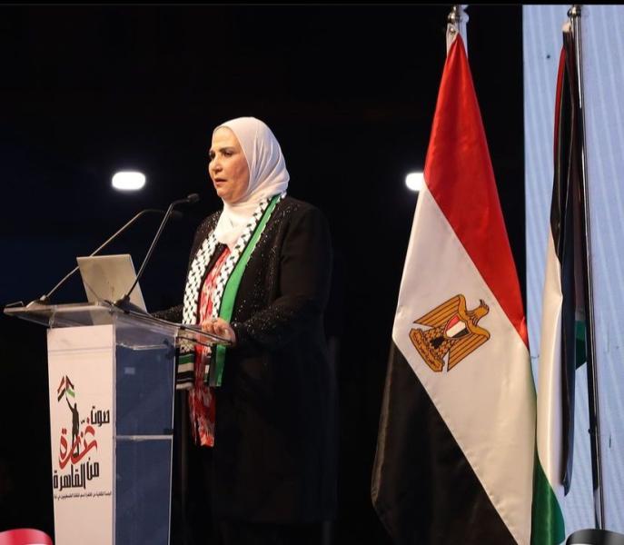 الدكتورة نيفين القباج