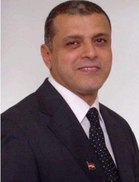 الكاتب مصطفي كمال الأمير
