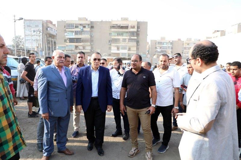 مرافقو االمحافظ 