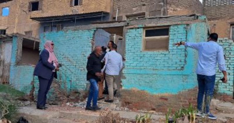 نائب محافظ القاهرة للمنطقة الجنوبية تتابع جهود الأجهزة التنفيذية