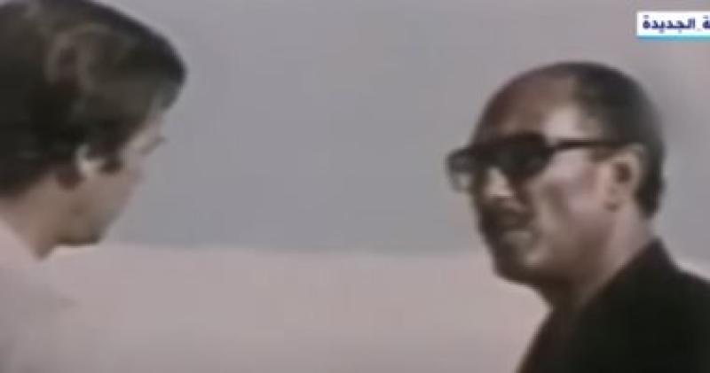 الرئيس الراحل أنور السادات مع الصحفى الأمريكى