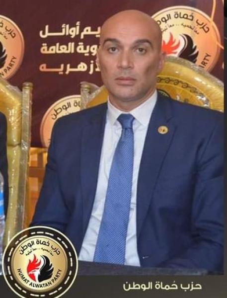 حاتم عز الدين
