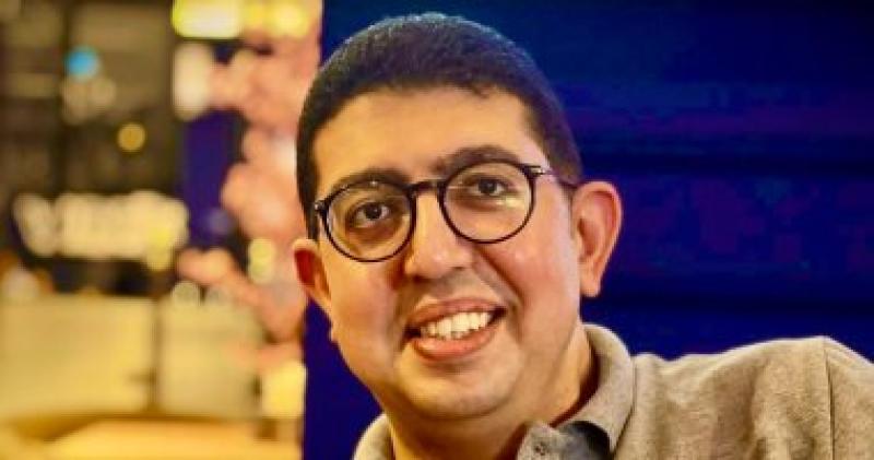 الشاعر محمد الجزار