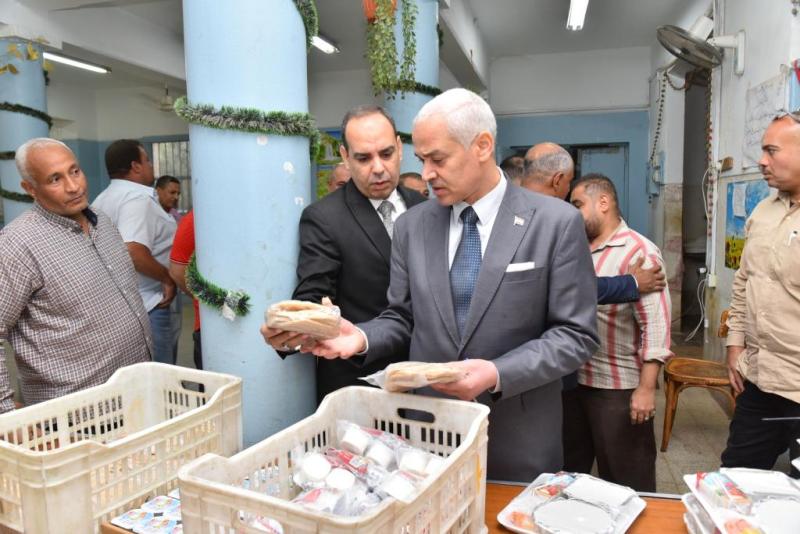 اثناء تفقد