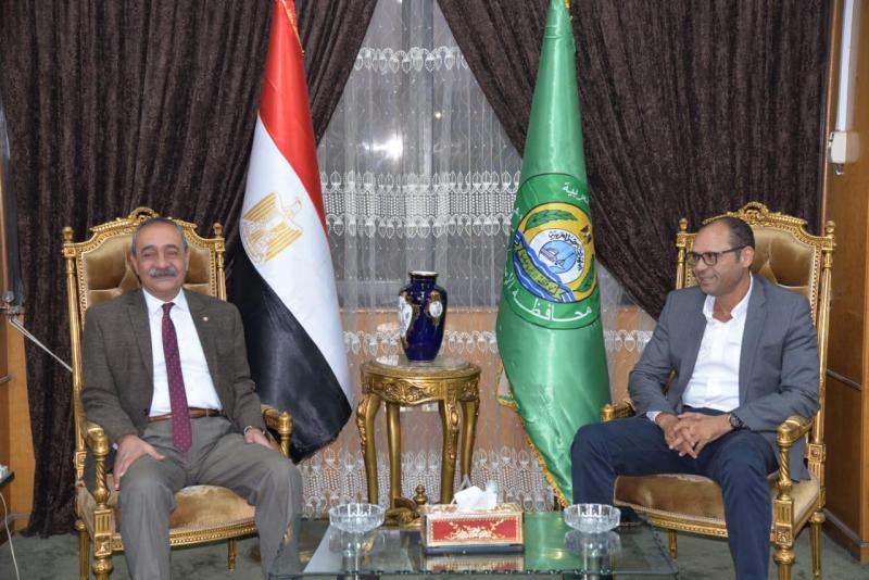 محافظ الإسماعيلية ,وزير الصحة الليبي