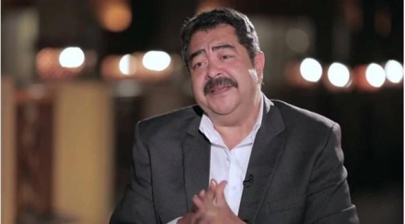 الفنان طارق عبد العزيز