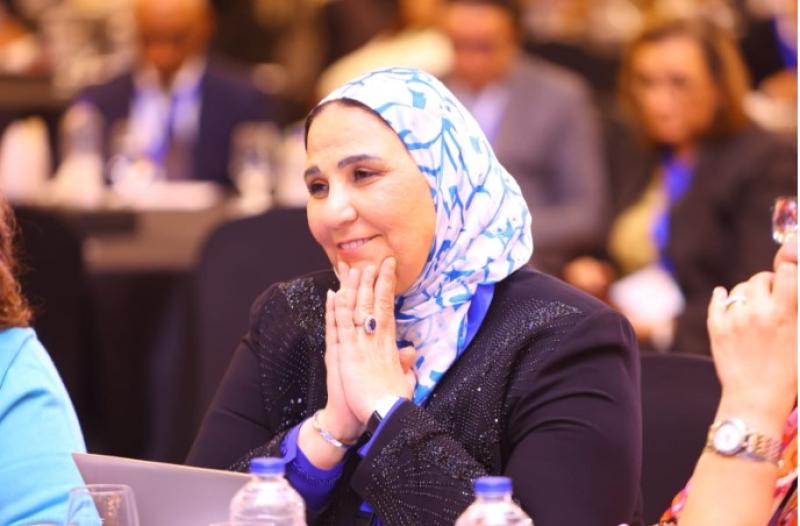 الدكتورة نيفين القباج