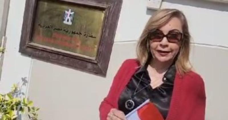 مصرية مقيمية فى البحرين
