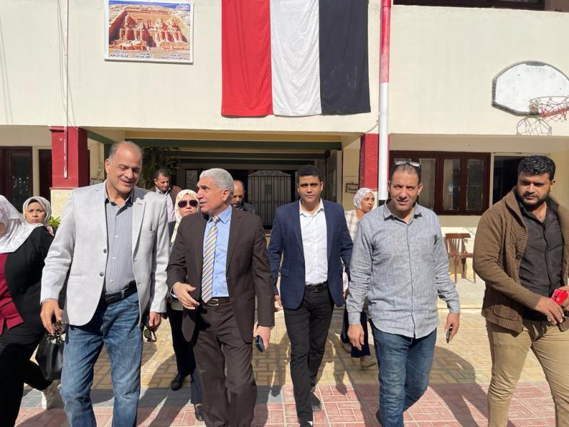  جولة اللواء محمد أنيس السكرتير العام لمحافظة الإسماعيلية  لعدد من المقار الانتخابية