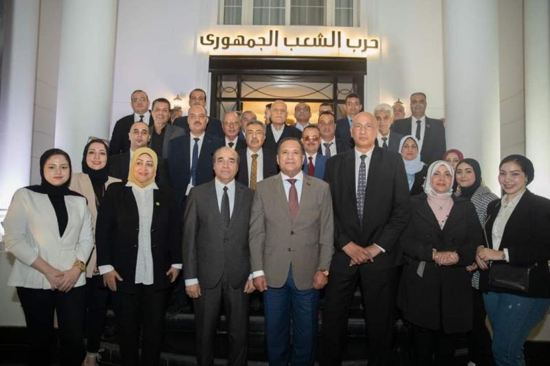 أعضاء حملة المرشح الرئاسي حازم عمر خلال الاحتفالية