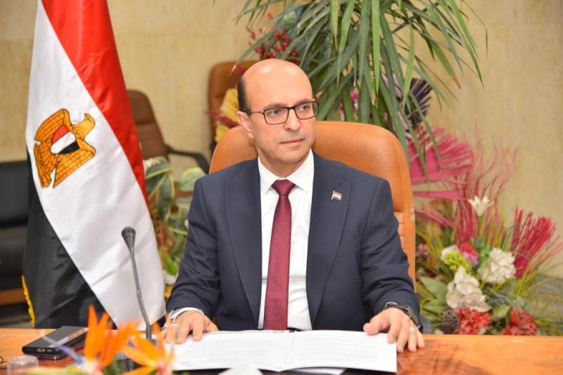 رئيس جامعة أسيوط 
