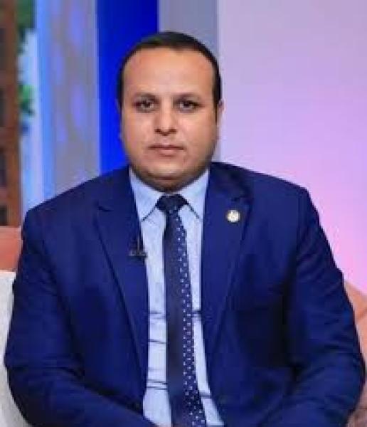 الدكتور عاصم حجازى 