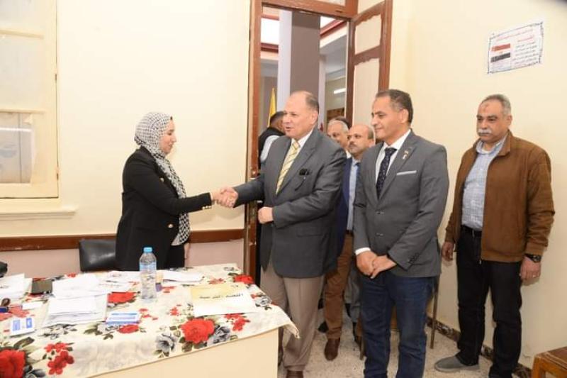 محافظ أسيوط 
