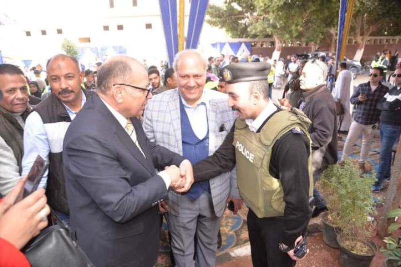 محافظ أسيوط 