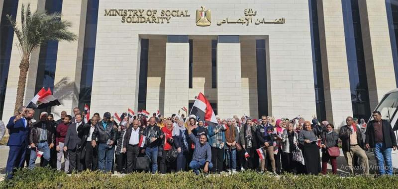  قيادات وزارة التضامن الاجتماعى  والعاملون يدلون باصواتهم الانتخابية