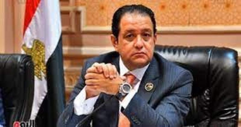علاء عابد