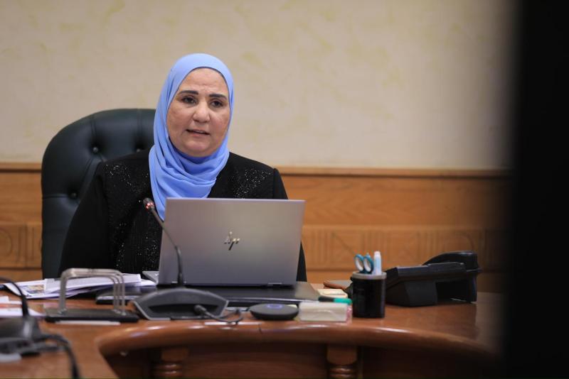 نيفين القباج 
