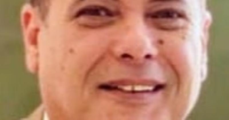الدكتور ياسر غنيم عميد كلية تربية رياضية جامعة مطروح