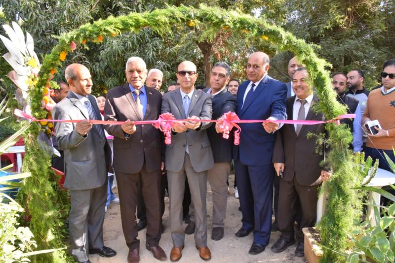 رئيس جامعة أسيوط 