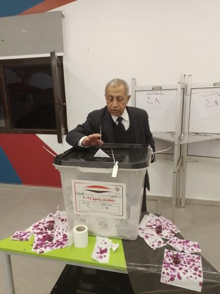 رئيس الأكاديمية العربية