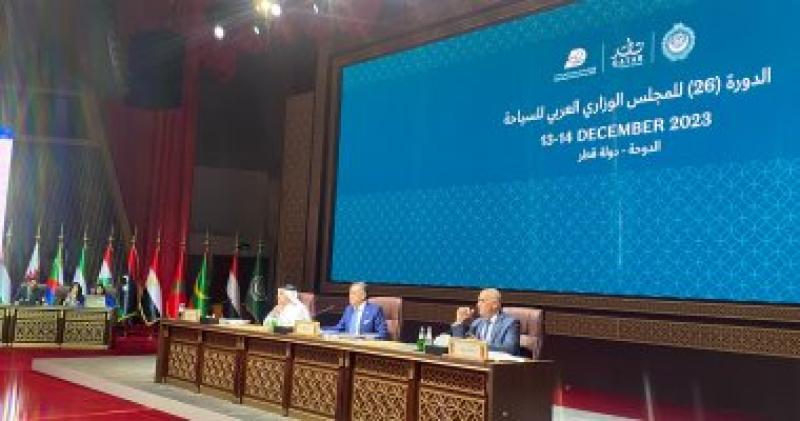 أحمد عيسى وزير السياحة والآثار