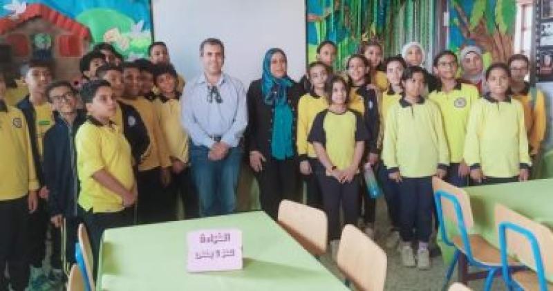 برامج التوعية وتعديل السلوك والتثقيف الصحي
