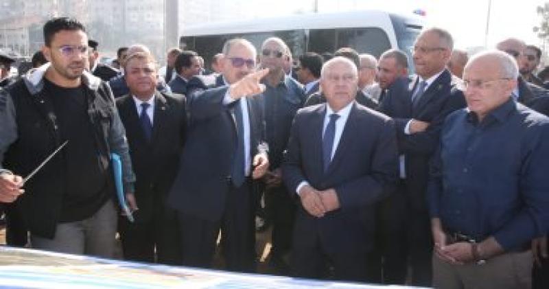 وزير النقل ومحافظ كفر الشيخ
